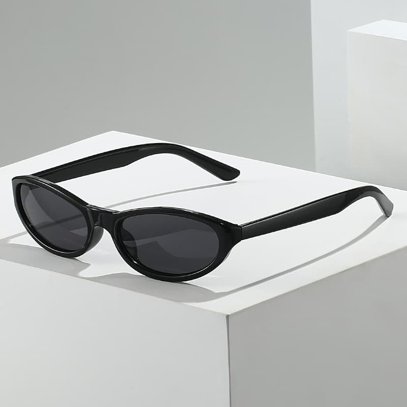 Stylish Retro Sunglasses For Women