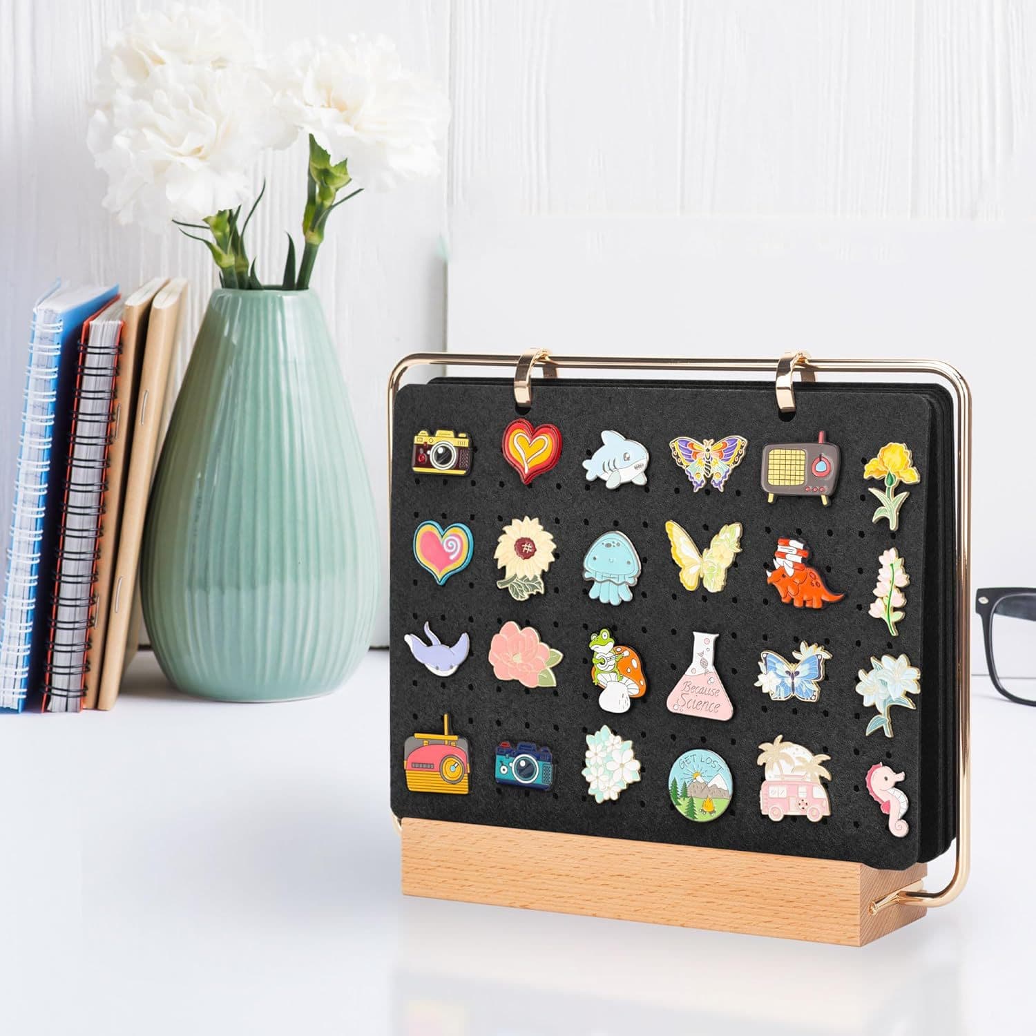 Felt Pin Display And Storage Rack